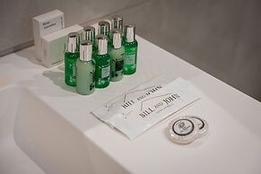 Athenian Riviera Prime Residence