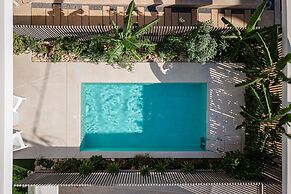 Athenian Riviera Prime Residence