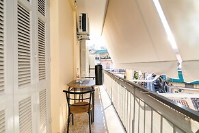 Midtown Apartment by CorfuEscapes