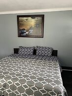 Pontiac House for a short term rent