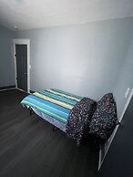 Pontiac House for a short term rent