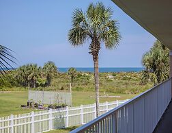Beach & Tennis 217 by Distinctive Beach Rentals