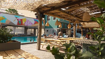 Viajero Huacachina Hostel