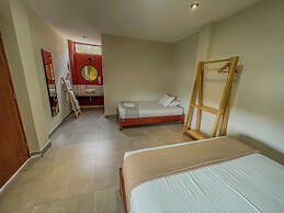 Viajero Huacachina Hostel