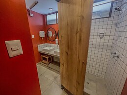 Viajero Huacachina Hostel