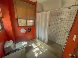 Viajero Huacachina Hostel