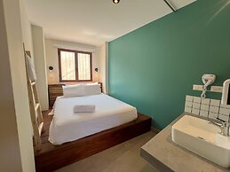 Viajero Huacachina Hostel