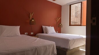 Viajero Huacachina Hostel