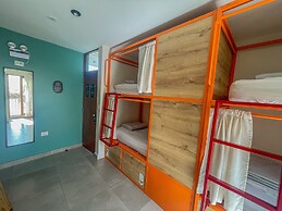 Viajero Huacachina Hostel