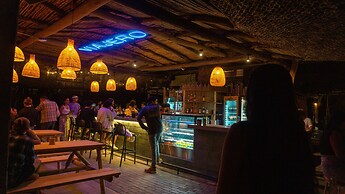 Viajero Huacachina Hostel