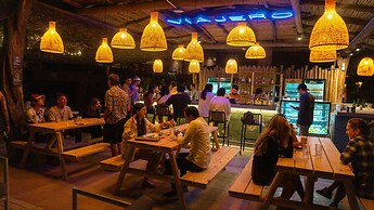 Viajero Huacachina Hostel