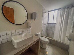 Viajero Huacachina Hostel