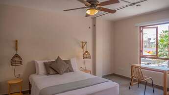 Viajero Huacachina Hostel