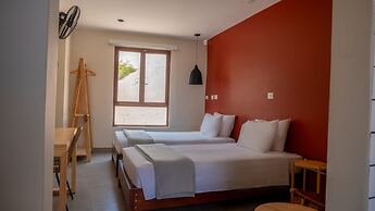 Viajero Huacachina Hostel