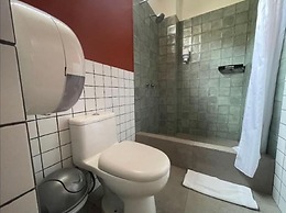 Viajero Huacachina Hostel