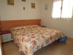 Lovely Flat With Nice Terrace in Bibione - Beahost
