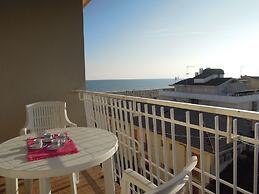 Lovely Flat With Nice Terrace in Bibione - Beahost