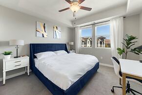 Designer Apt With Jacuzzi Pool Mountain Views
