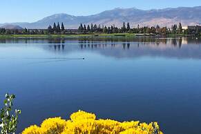 Designer Apt With Jacuzzi Sky Lounge Gym Access