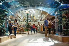 Designer Apt With Jacuzzi Sky Lounge Gym Access