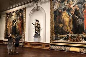 Florida Retreat Home w Fast-wifi Patio King Bed