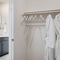 Stylish Sleek 4BR Nevada Home Near Downtown Reno