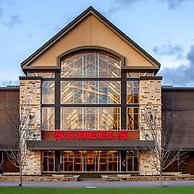 Stylish Sleek 4BR Nevada Home Near Downtown Reno