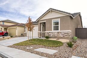 Stylish Sleek 4BR Nevada Home Near Downtown Reno