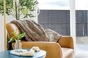 Stylish Sleek 4BR Nevada Home Near Downtown Reno