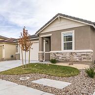 Stylish Sleek 4BR Nevada Home Near Downtown Reno