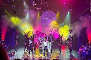 DT Reno - Modern Home Private Patio Workspace