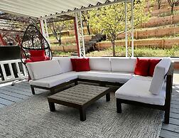 DT Reno - Classy Vacation Home w Backyard Patio