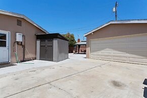 Beautiful 4BR Home Nr Disneyland