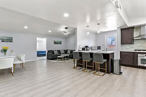 Beautiful 4BR Home Nr Disneyland