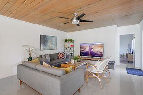 Amazing House With Pool Coral Gables