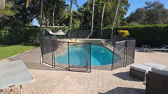 Amazing House With Pool Coral Gables