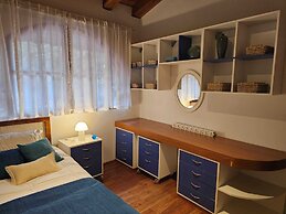 Casa Las Colinas by Vilvey Turismo