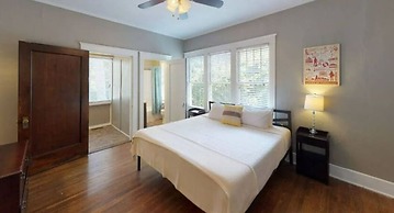 Large Group Downtown Rental - Westend