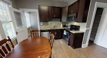 Large Group Downtown Rental - Westend