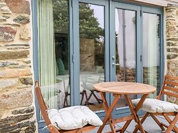 Carines Barns - Wesley Barn