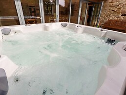 Carines Barns - Wesley Barn