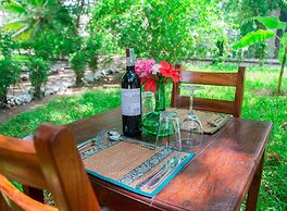 Menai Bay Beach Bungalows