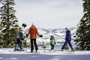 VIP Ski-In Ski-Out Northstar Ski Trails by Sierra Getaways
