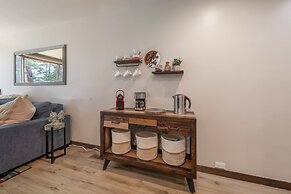 VIP Ski-In Ski-Out Northstar Ski Trails by Sierra Getaways