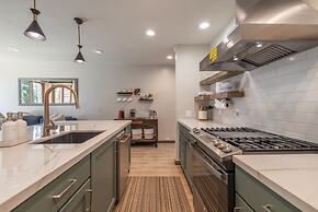 VIP Ski-In Ski-Out Northstar Ski Trails by Sierra Getaways