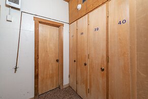 VIP Ski-In Ski-Out Northstar Ski Trails by Sierra Getaways