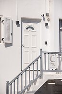 Hosting Moments Mykonos Town Apartment