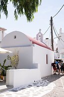 Hosting Moments Mykonos Town Apartment