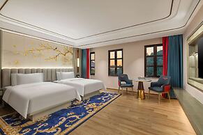 Ramada By Wyndham Shaoguan Danxia Mountain