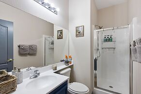 3000sqft House 8beds 3bath Pool Jacuzzi Bbqj